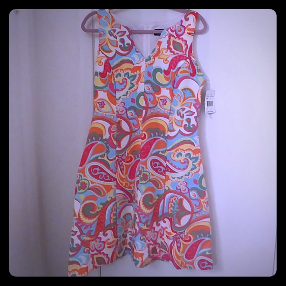Sleeveless floral dress size 10